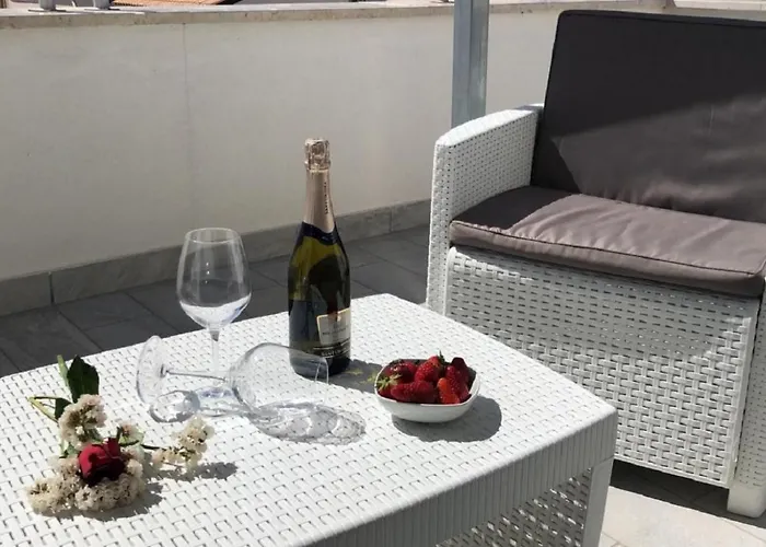 La Dimora Del Passante Bed and Breakfast 4*